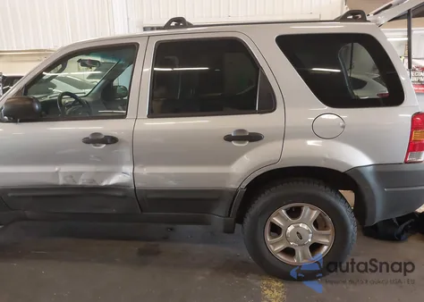 2003 Ford Escape Xlt из США, поврежденный, VIN 1FMYU93133KD99118